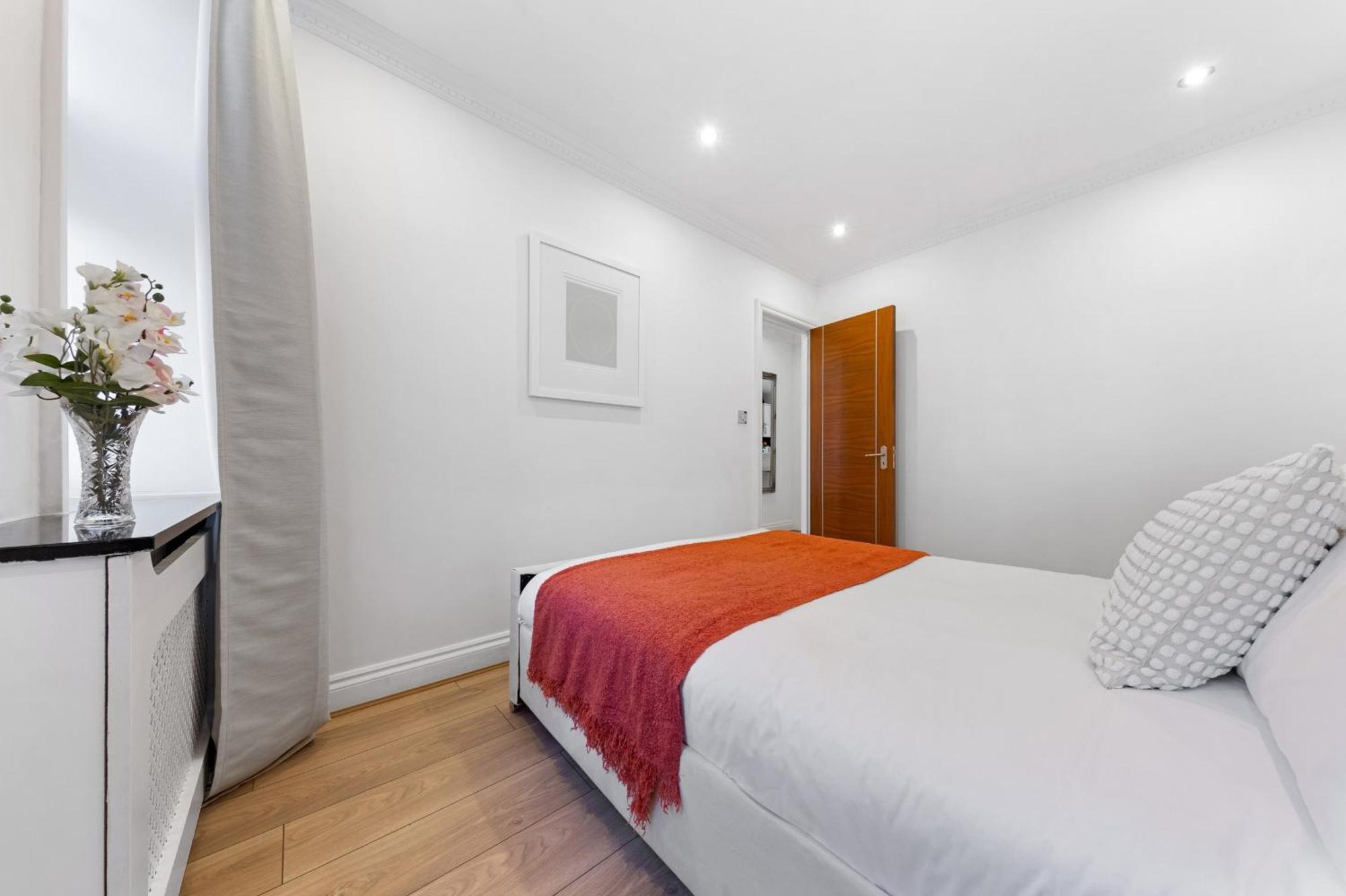 The High Street Kensington Boutique Apartment London Exterior photo